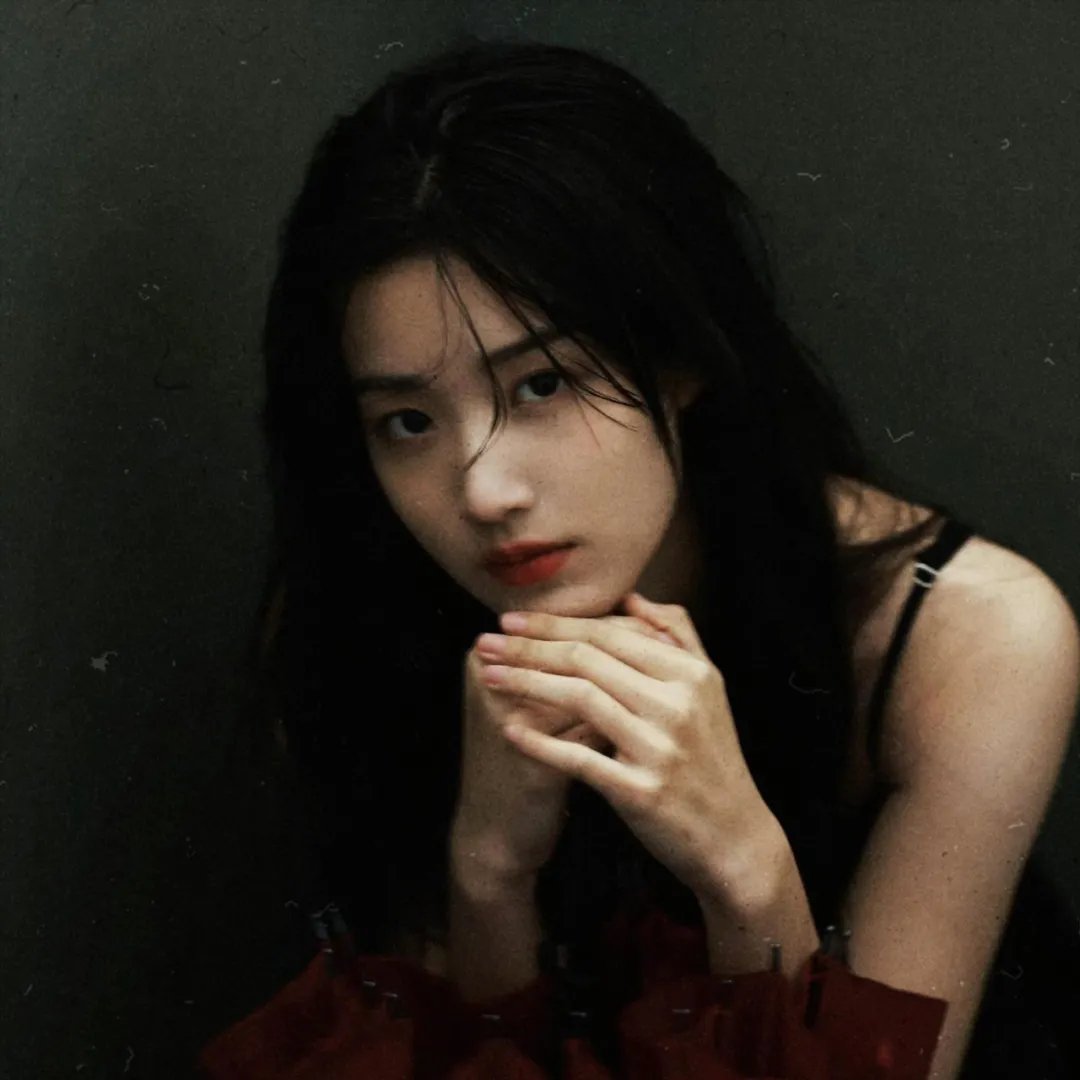 雨夜闪灵